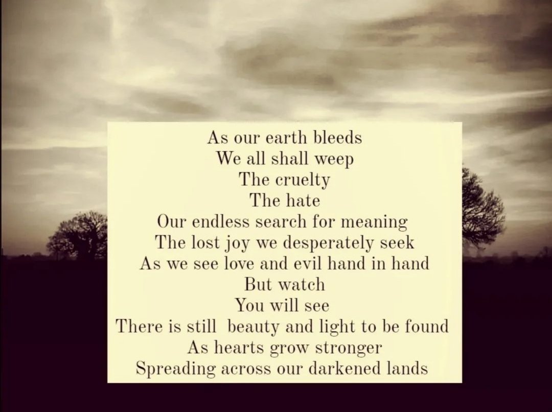 MirandaAvery12's tweet photo. ❤️ #Ukraine #peace #love #poetry #poem #poetrytwitter #poetrycommunity #WritingCommunity #writer #poet #hope #words https://t.co/8D4bqKk1oW