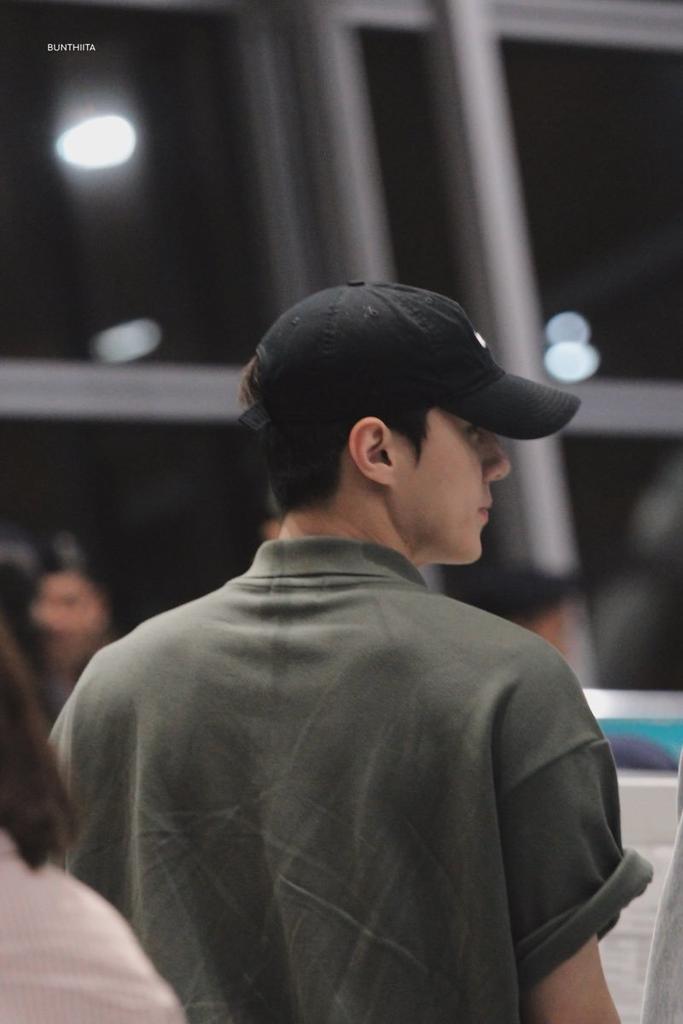 SEHUNL00K's tweet photo. cool man 💯

#SEHUN #세훈 https://t.co/z4A9VozIqv