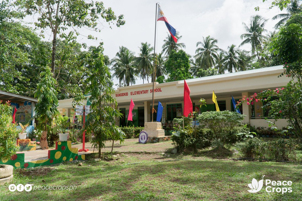 peacecropsph's tweet photo. MANUKAD SA MANGIDKID
It was by serendipity when, following a documentation shoot for DILG's SALINTUBIG Project in Plaridel two weeks ago, we stumbled upon a...
STORY ON: https://t.co/UYqbWSOdeS
---
#DropSeedsNotBombs
#PeaceCropsPH https://t.co/ZboyY3wWPC