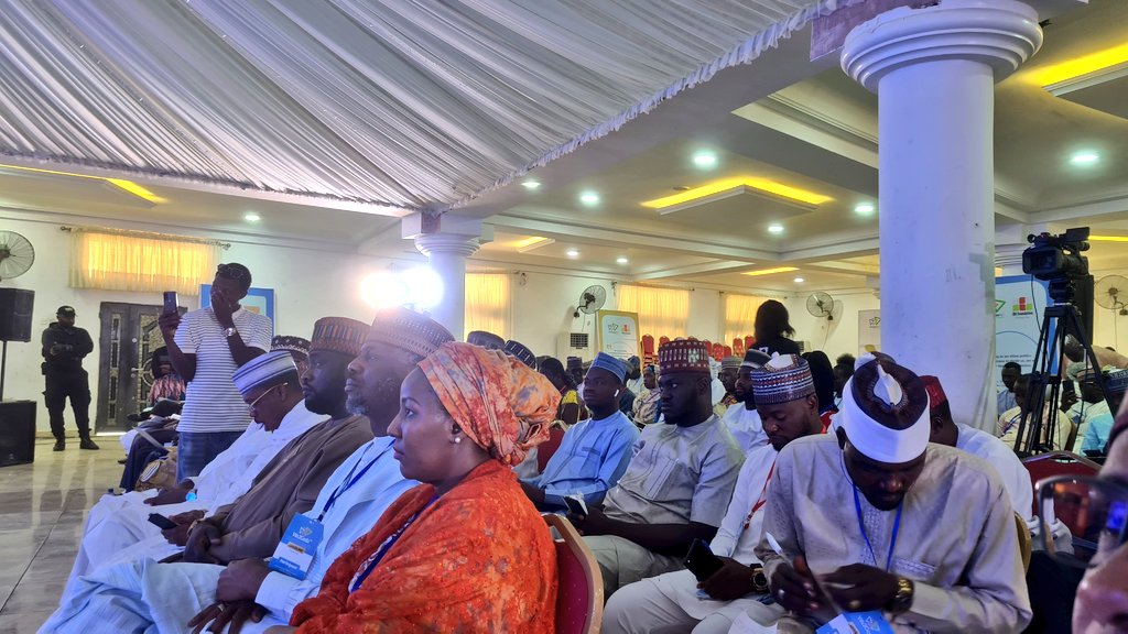 dawisu's tweet photo. Happening now is the unveiling of the @officialwe2geda movement in North East region in Yola, Adamawa State. And the signing of the strategic partnership agreement BTW the movement and the IBI Foundation. #We2GeDaLaunch #We2GeDaMovement #We2GeDaNorthEast 👏 https://t.co/dNcaQm9nOf