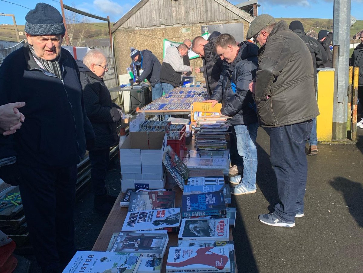 BacupBoro's tweet image. The sun is shining and the fans are buying! ⚽️👏
#GroundHopDay #GroundHopping 
@nwcfl