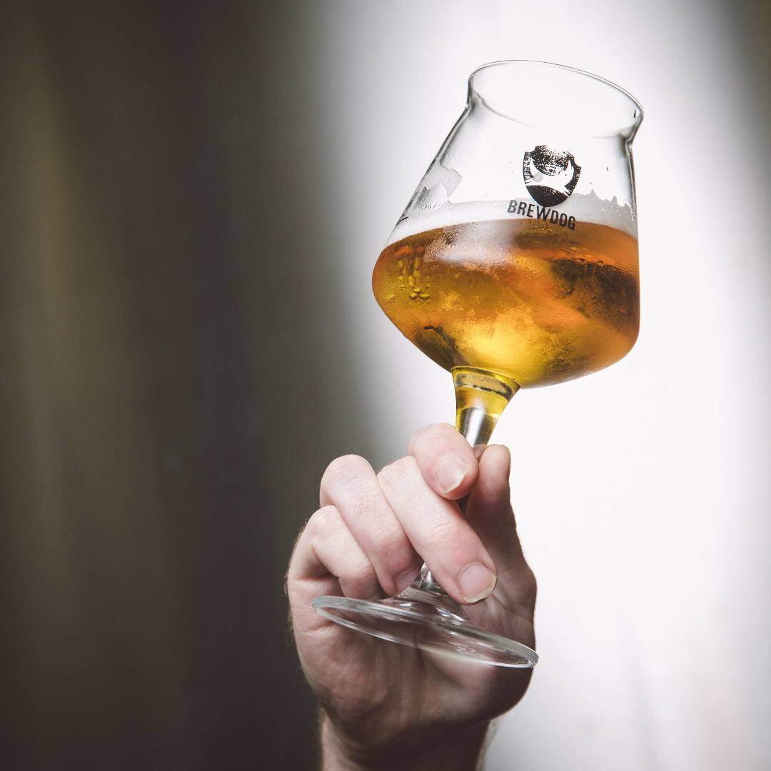 Don't forget, as per government guidelines we are now a 3G venue. Please have the appropriate proof and identification ready! 

#3g #beerishere #craftbeerberlin