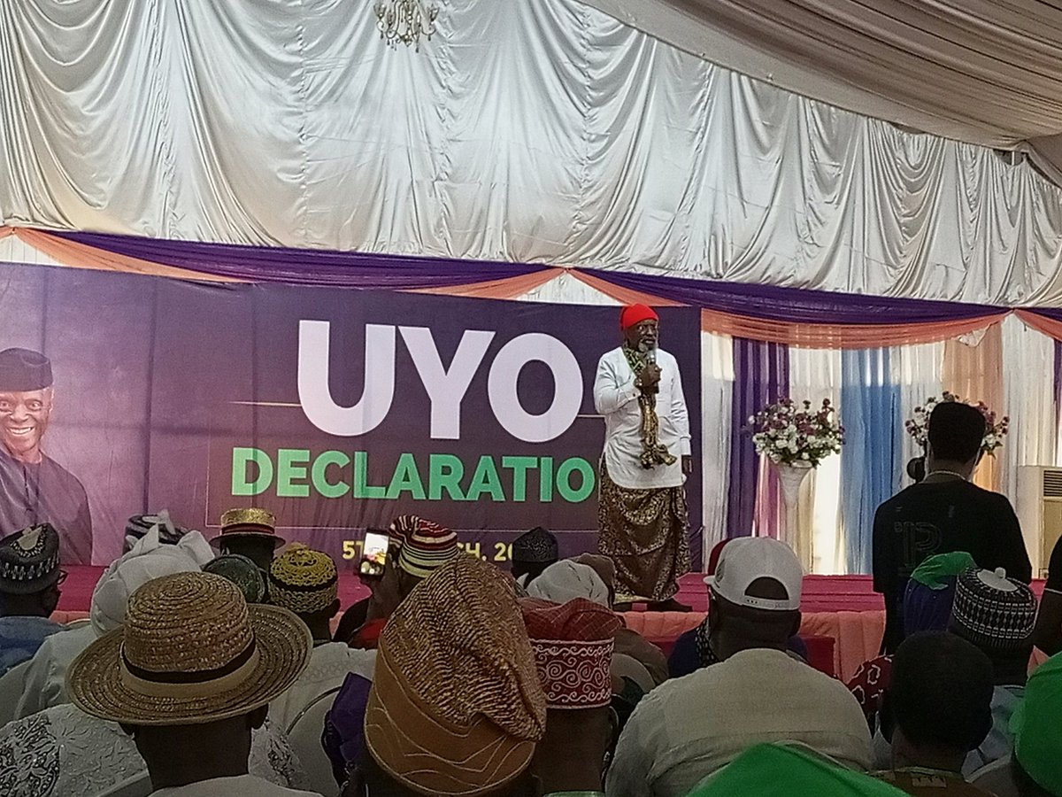 TheNewTrybeNG's tweet photo. Architect Ekpeyong delivers the welcome address... #UyoDeclaration
#PYO2023
#TheNewTrybe https://t.co/IrB3G132ae