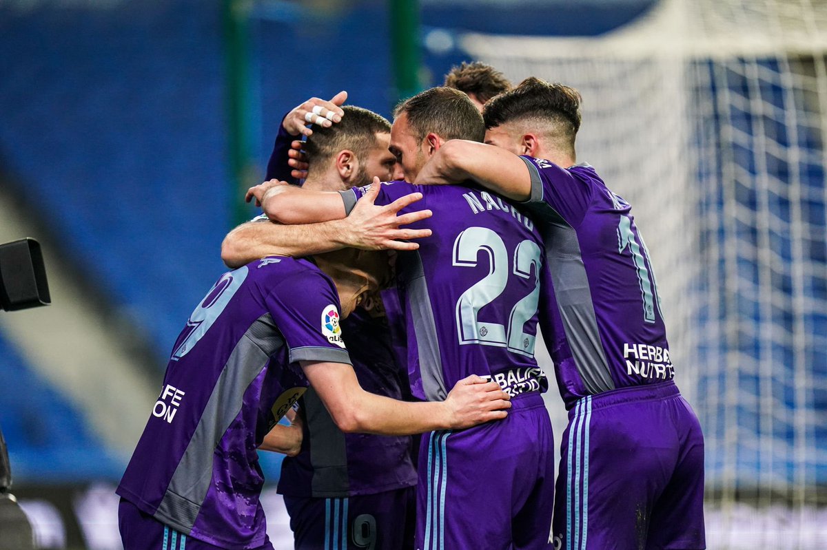 RoqueM26's tweet photo. “No te conformes con lo que has obtenido, cada vez puedes tener más éxito. Nunca te canses de soñar, porque la vida se hizo para alcanzar lo que queremos.”

@realvalladolid  #EQUIPO 🍍 https://t.co/jRkFf4vrLl