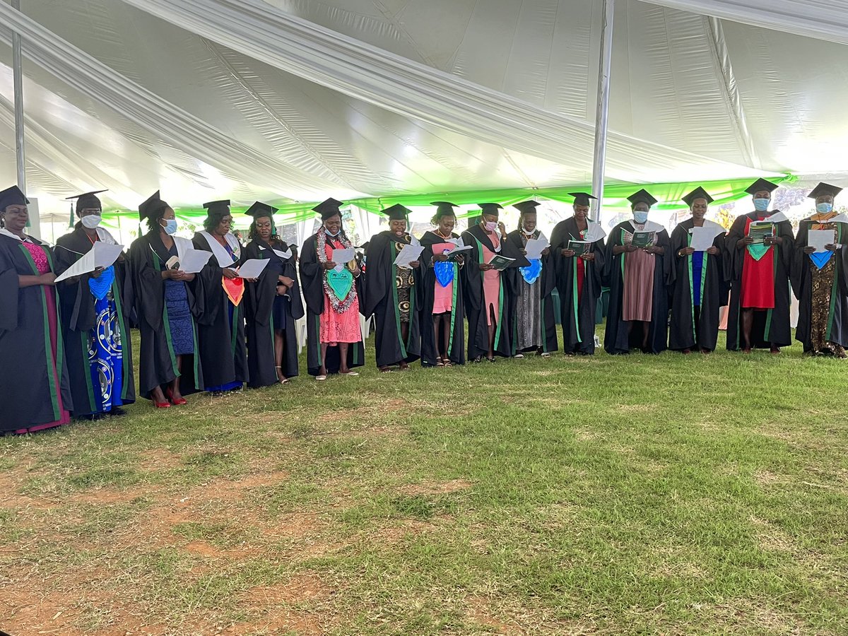 CIUuga's tweet photo. Pioneer Class at @CIUuga Bachelor of Midwifery Graduates Class of 2021 #12thgraduation #classof2021ciu https://t.co/EN9kJfCCGz