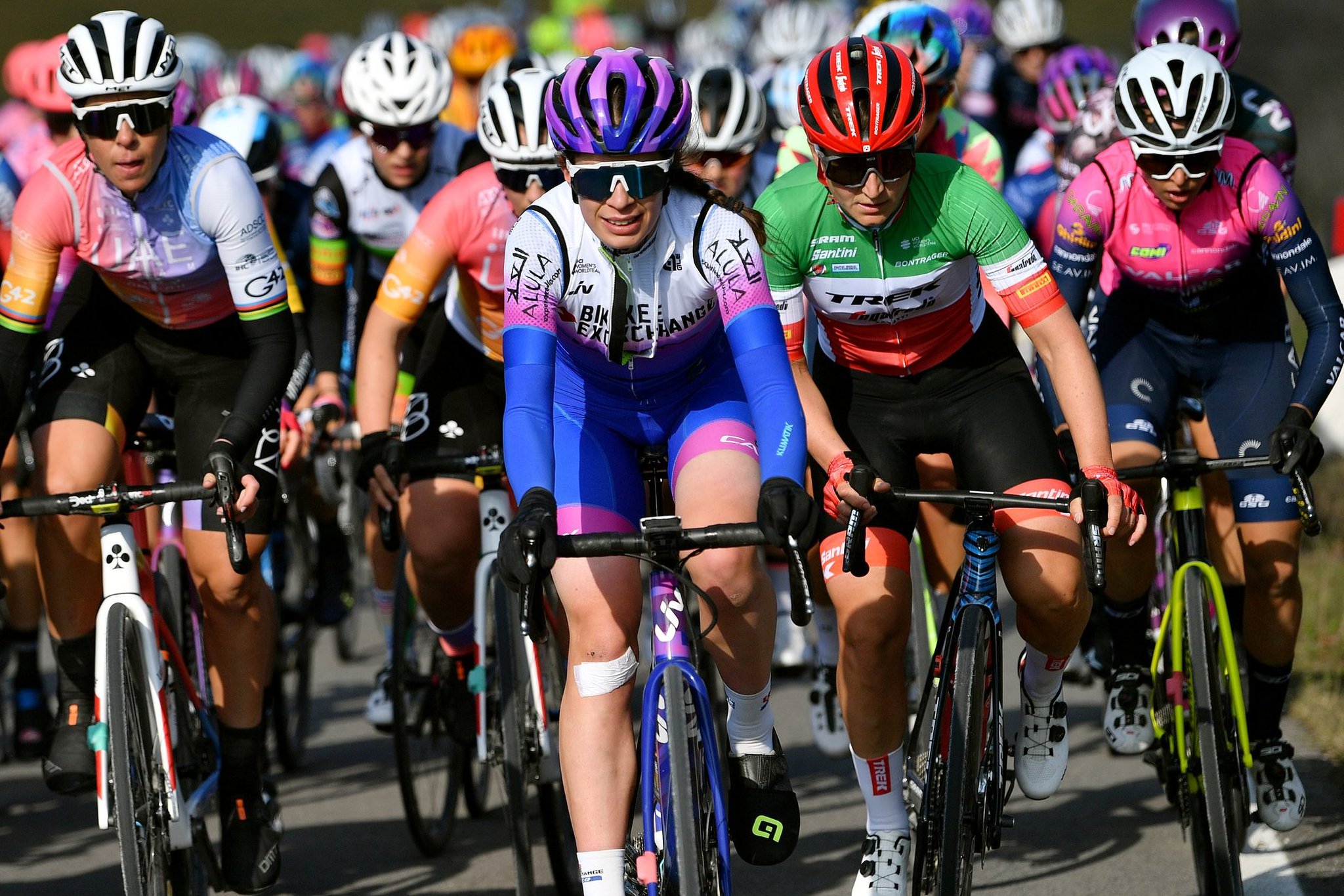 Team BikeExchangeJayco on Twitter "StradeBianche 🚺 There's been lots