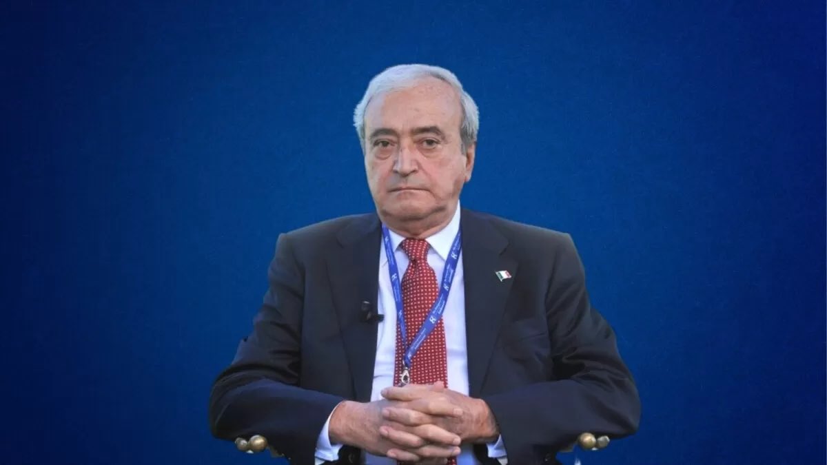 La scomparsa di Antonio #Martino è una grave e triste perdita per <a href="/forza_italia/">Forza Italia</a>, di cui è stato tra i fondatori. Stimato uomo delle istituzioni e punto di riferimento per molti liberali nel panorama politico italiano, lascia in vuoto enorme. Condoglianze e vicinanza alla famiglia