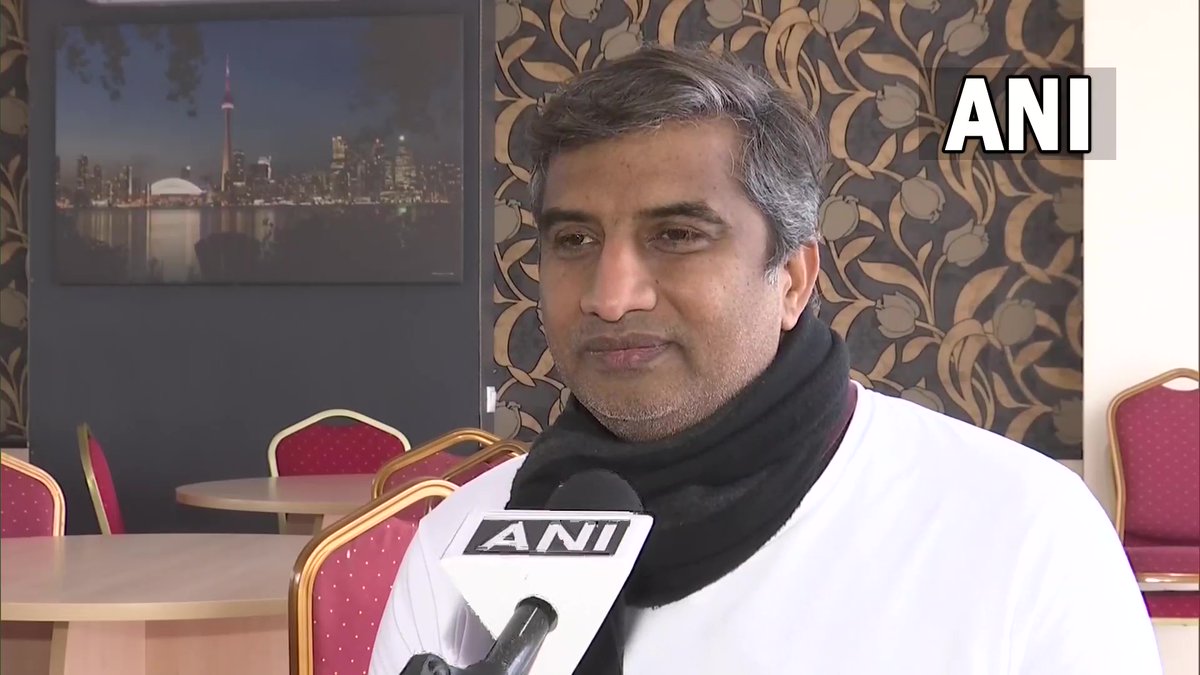 ANI's tweet photo. Vinod B Pillai from Sewa International Europe has been helping people across #Ukraine with food & shelter.
"We've volunteers in different cities who are helping everyone including Indians. Over 30,000 people including Indians have been supported so far," he said https://t.co/X7lzCcWFR8