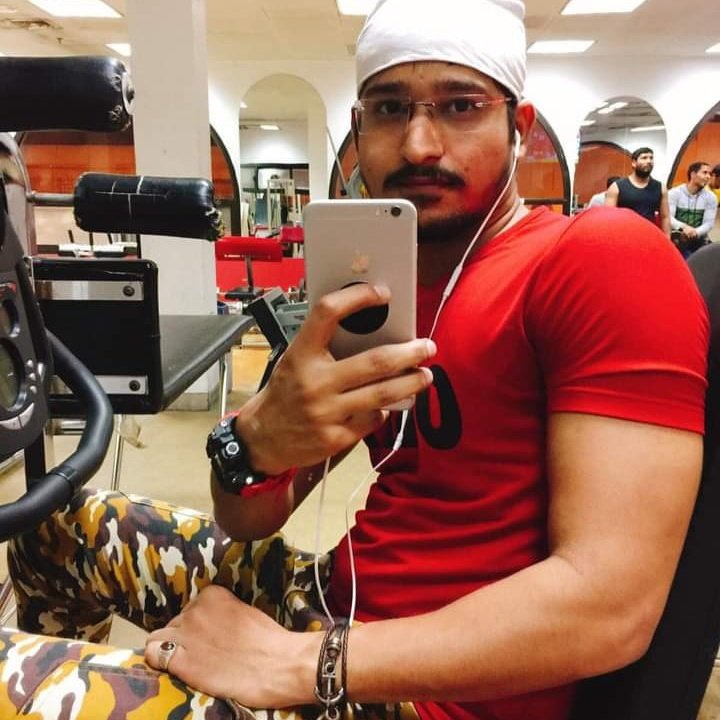 HasanRassa's tweet photo. #NewProfilePic https://t.co/eexAjtyMiA
