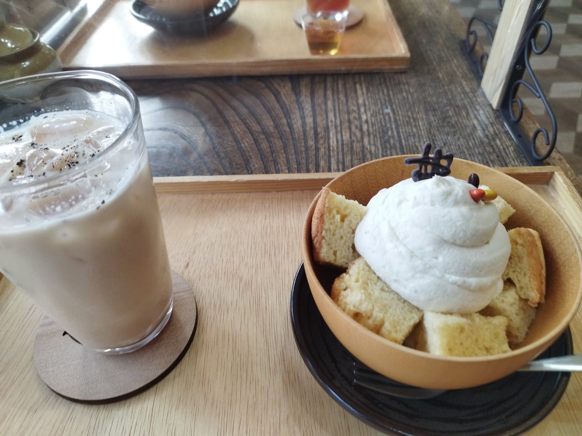 2cDLIlT8wDyAgV6's tweet photo. 青梅市御岳本町のcafemonacaさんのプリン🍮夢の様に美味しいです💓シフォンケーキに生クリームもアイスチャイも美味しい💓💓おすすめです💓
＃青梅市　＃cafemonaca　＃おすすめcafe　＃プリン　＃ふわふわシフォンケーキ　＃御岳本町 https://t.co/hRrgCkNBZa