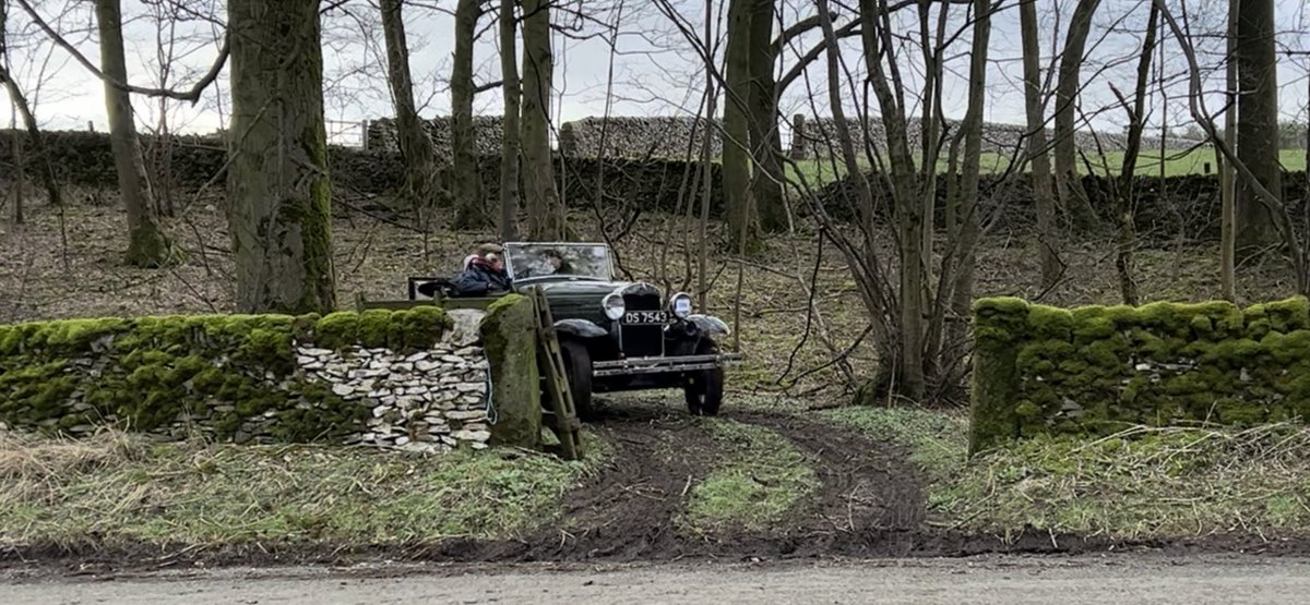 nickygriffiths's tweet photo. Great day out for @DalesDerby #raynet in the Peak District with @tomgriffiths30 https://t.co/nPjeSN7LRM