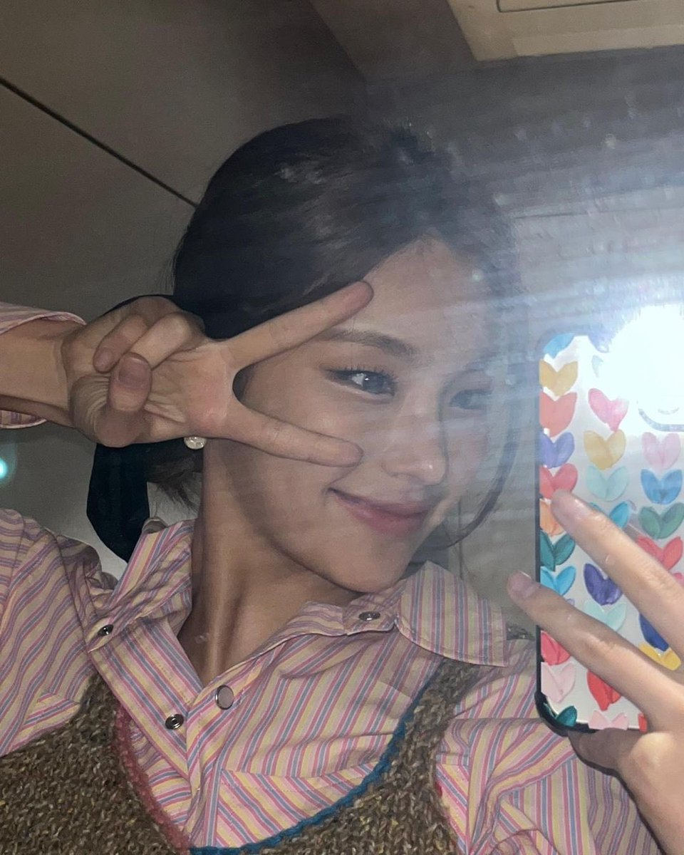 ny31dec's tweet photo. hehe 🤩 https://t.co/8FxrpCBunF