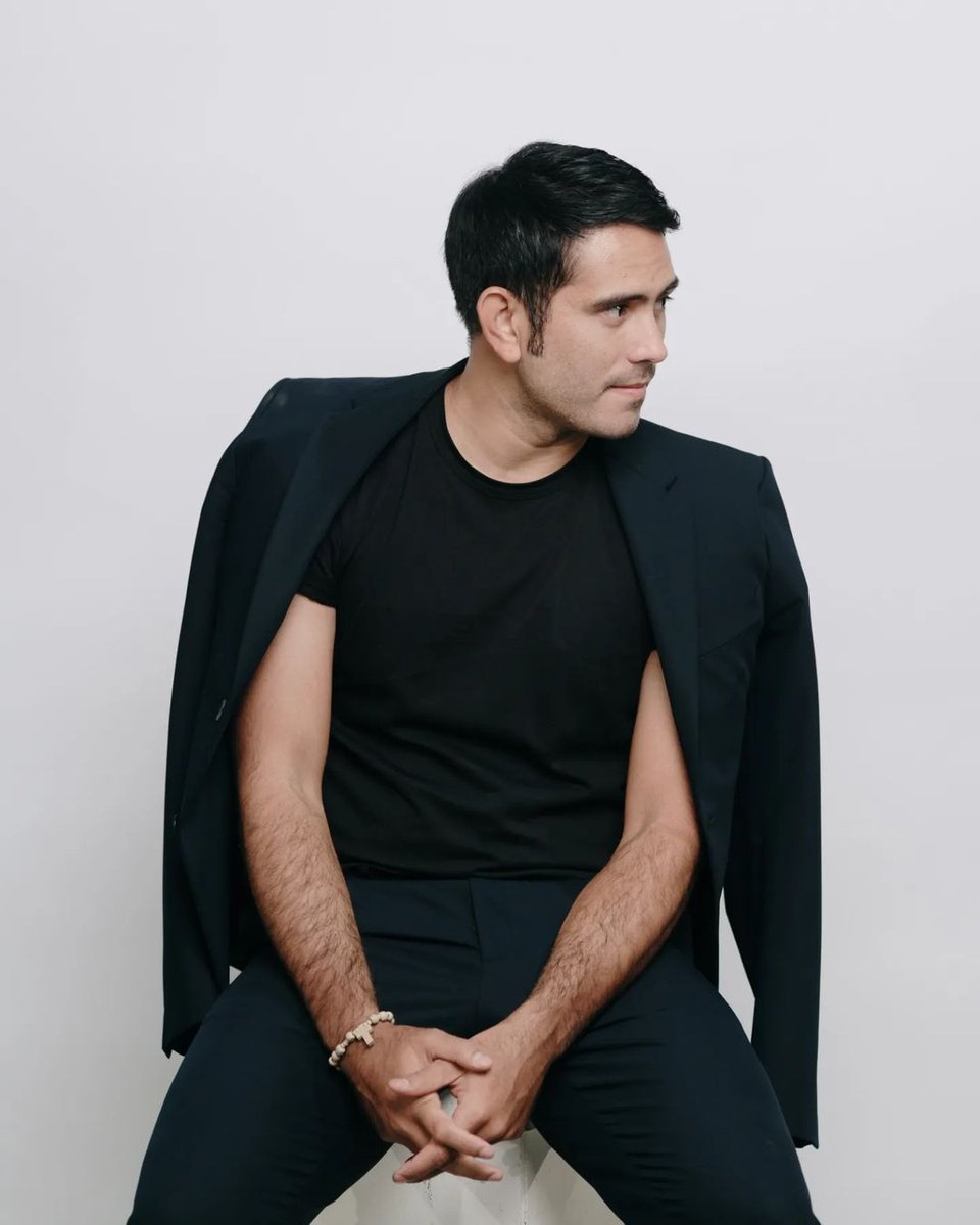 teamgeraldPH's tweet image. Shot for @metrodotstyle for the #KapamilyaStrong2022 special.

Photography: @erronocampo for @metrophotoforbrands
Creative direction: @theonlychookiecruz
Sittings editor: @gracelibero
Special thanks to @starmagicphils

Repost from Repost erronocampo&apos;s ig post 🤩