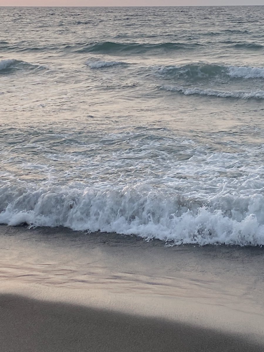 0209j_w's tweet photo. 🏖🤍 fun day  ᵎ .~ https://t.co/ti6USHFLu2