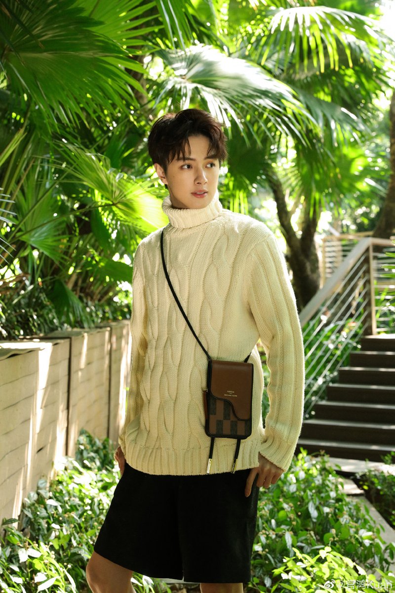 KuanHongPH's tweet photo. [PHOTOS]

The Treasure 💙 @kuanhung_

#DarrenChen 
#kuanhung 
#KuanHong
#DarrenChenPH
#KuanHongPH https://t.co/jeJZSOhgJt