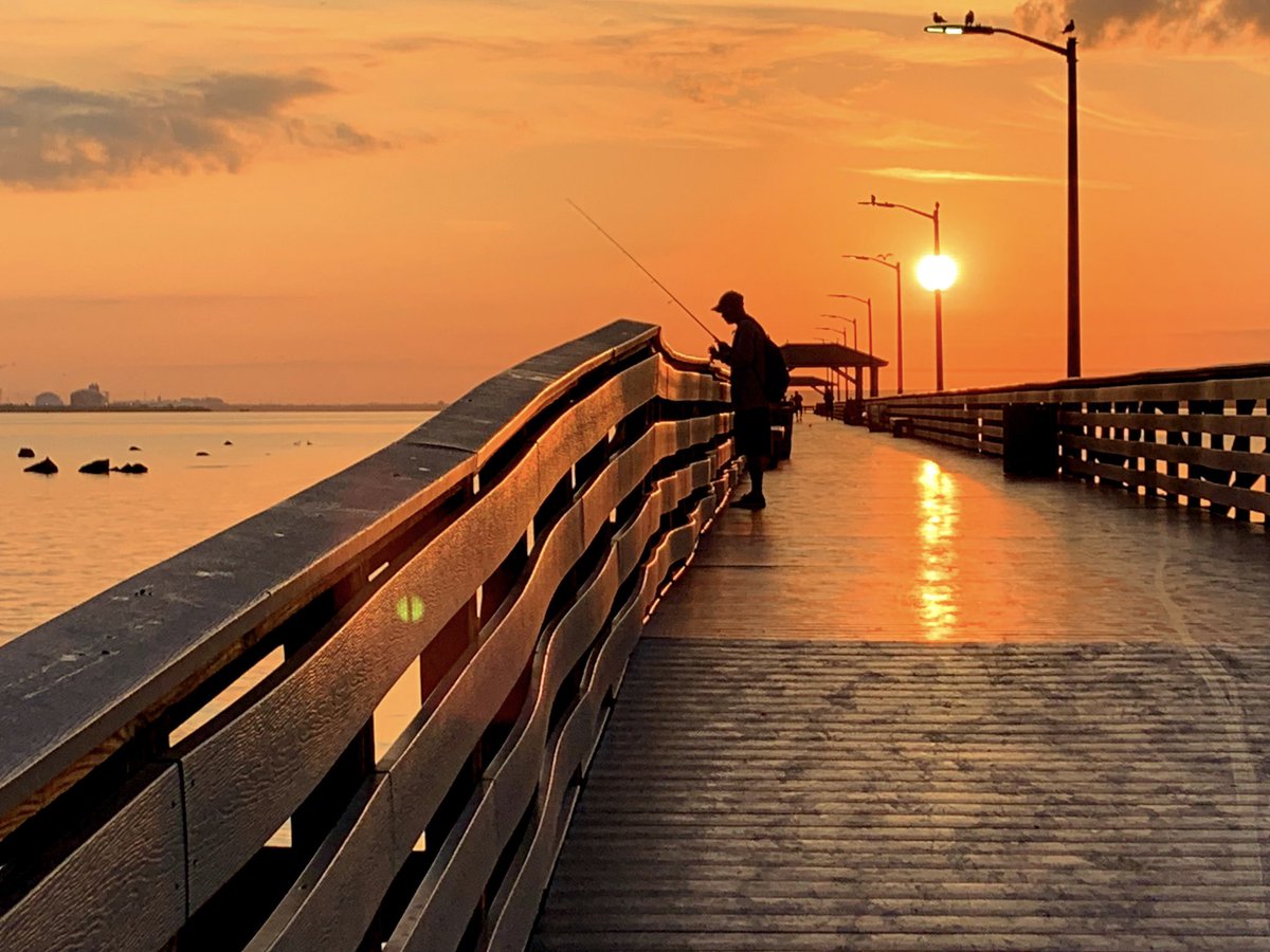 admired_art's tweet photo. GM, do you have any cool sunsets or sunrises? Let me see them.

I’ll retweet them all!

I’ll start. https://t.co/fdqb0vBjgH