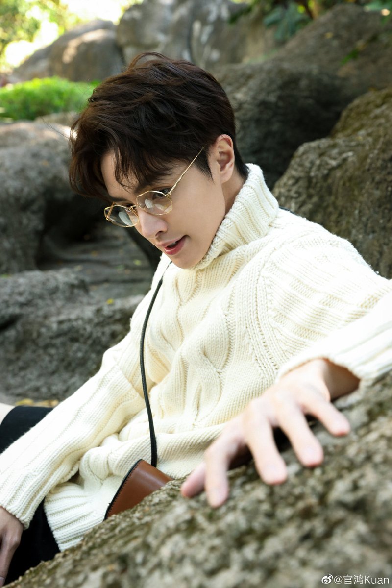 KuanHongPH's tweet photo. [PHOTOS]

The Treasure 💙 @kuanhung_

#DarrenChen 
#kuanhung 
#KuanHong
#DarrenChenPH
#KuanHongPH https://t.co/rvIceUBDef