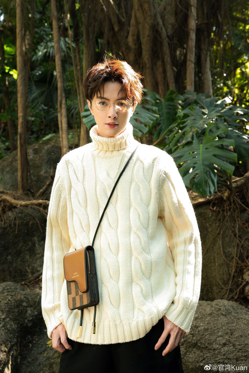 KuanHongPH's tweet photo. [PHOTOS]

The Treasure 💙 @kuanhung_

#DarrenChen 
#kuanhung 
#KuanHong
#DarrenChenPH
#KuanHongPH https://t.co/rvIceUBDef