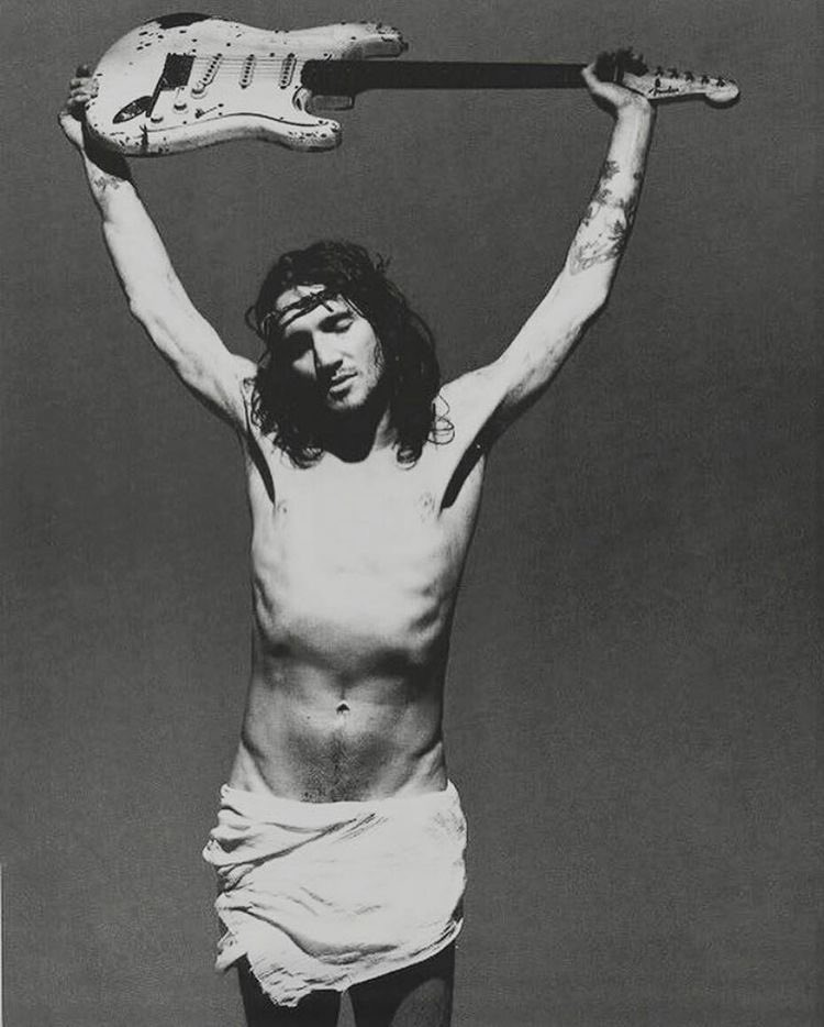 Happy birthday jesus! oops i mean john frusciante, silly autocorrect 