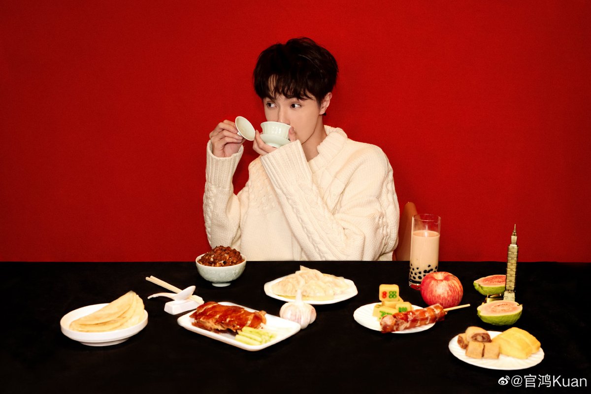 KuanHongPH's tweet photo. [PHOTOS]

Variety of foods 💙 @kuanhung_

#DarrenChen 
#kuanhung 
#KuanHong
#DarrenChenPH
#KuanHongPH https://t.co/IAB1lqKgXm