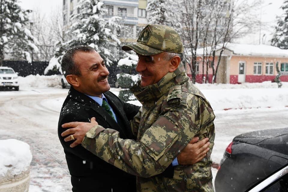 abdurrahim_av's tweet photo. 8 kolordu Komutanı Osman erbaş paşamızın yıl dönümü mekanın cennet olsun Allah rahmet eylesin Osman paşam asla seni unutmayacagiz değerli abim #OsmanERBAS #sehit ruhuna şahadet olsun paşam Elazığ sekizinci kolordu Komutanı..? https://t.co/AtyuVqBmUz