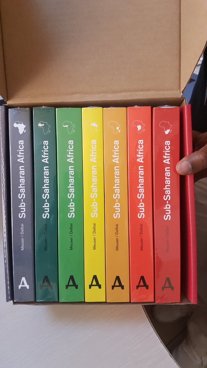 AdeD1955's tweet image. #architecture #ArchitecturalGuide Wow! Was it really almost a year ago that this came out? I managed to sneak into the #SierraLeone and #CaboVerde chapters as an author. First print-run sold out! dom-publishers.com/products/sub-s…