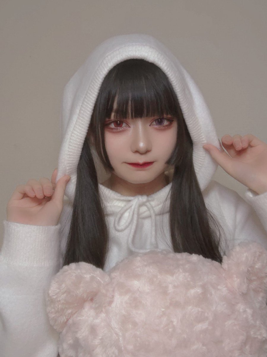 _MO_E's tweet photo. 【のゔぁ卒業記念】
本日21時から予約開始
⚠️チェキは全てサイン入り予定⚠️

💥私服ランチェキ💥
https://t.co/6qx9GpYIUc

💥ライブベストショットチェキ💥
https://t.co/lQiKUnTD0H

💥きみやみ4周年ライブカレンダー💥
https://t.co/BDl4RtkVLg

💥のゔぁソロ曲💥
https://t.co/AziwKsyAJm https://t.co/rhzHJaaha0