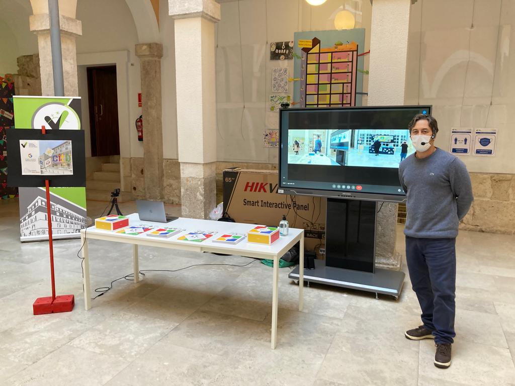 ClassInTheBox's tweet photo. Enhorabuena @jymvedruna por vuestro fantástico evento tecnológico #comprometidosconTIC
Un placer compartir con vosotros nuestra ‘pequeña’ gran revolución educativa 💥💥#HelpingEducationMoveForward #ClassInTheBox
#eventoJyM #edtech #claustrovirtual https://t.co/mnQAPy8yhM