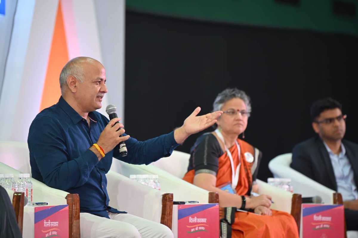 msisodia's tweet image. I'd like to thank all of the investors who believed in our students and aided their ideas and supported their dreams.
And I'd like to congratulate the entire #BusinessBlasters Team for putting on such a successful and unique summit.
(6/6)