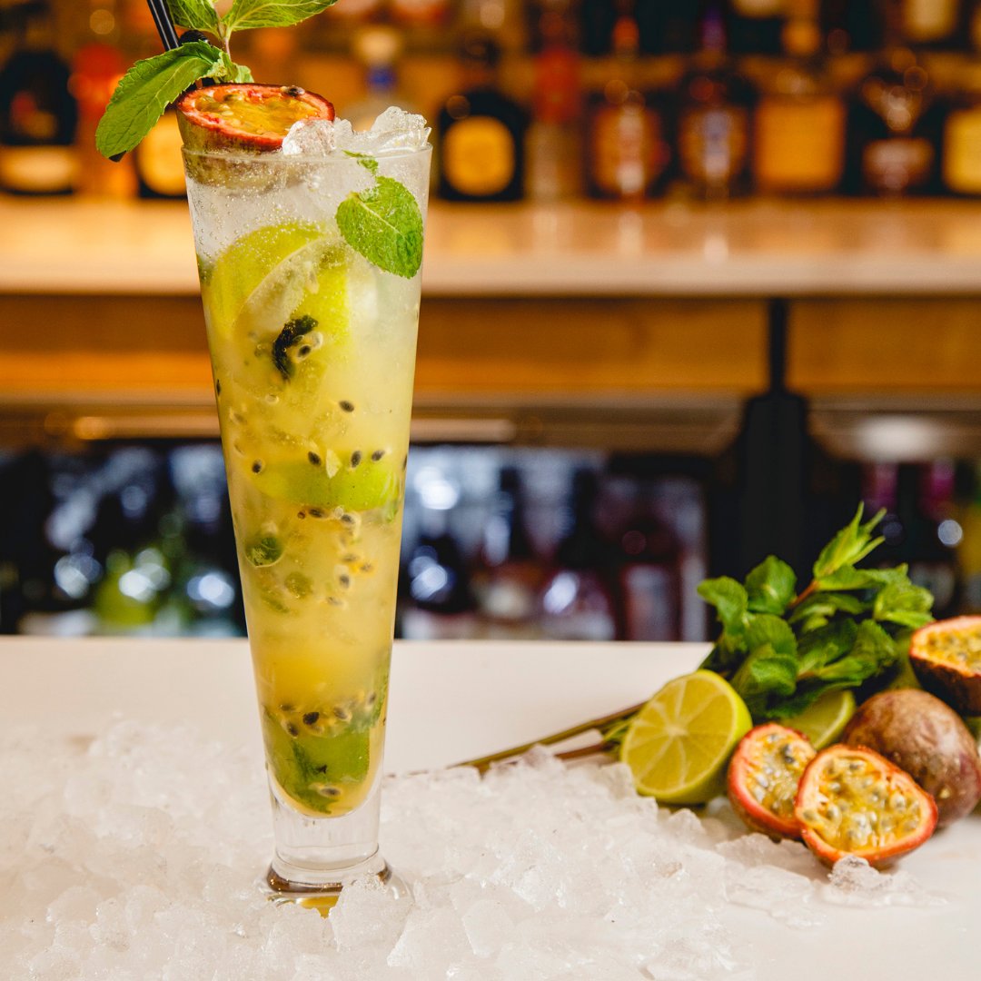 Did someone say Happy Hour...on a Saturday?
Yes, yes we did 5pm-8pm!

Book your table at the bar:
lobbyonhillstreet.co.uk

#happyhour #happyhourtime #cocktails #cocktailtime