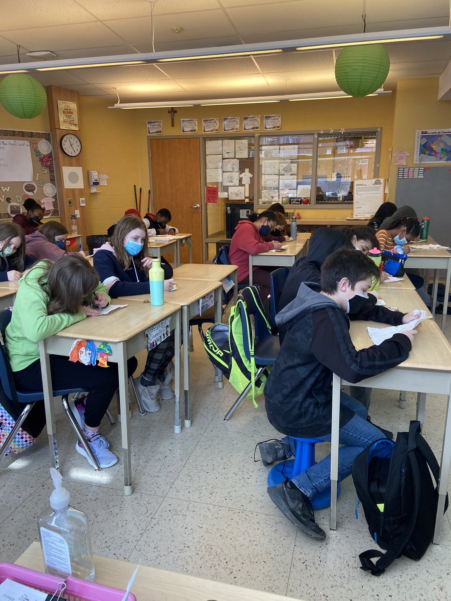 MissElliott__'s tweet photo. Thank you @mmccormick87 for this wonderful writing activity! Today we worked on building our writing stamina by having a “snowball fight.” Never once did I hear my “hand hurts” or “how much do I have to write” #gradesix #gradeseven @madonnaroar https://t.co/4qSaaw6uWI