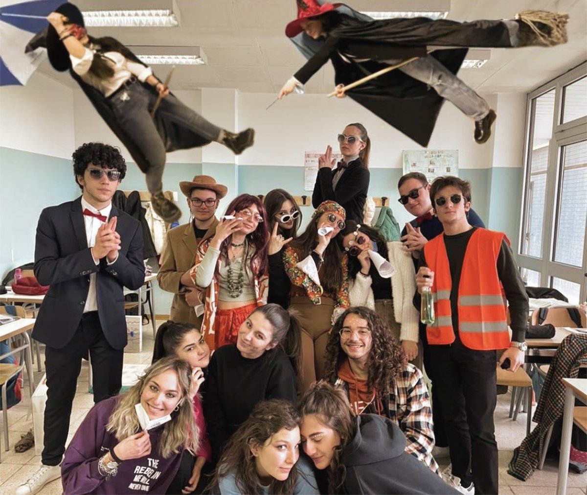 vairo_rosa's tweet photo. Che Rob è qua #carnevale #maghe #007famพาทุกคนหนีผี https://t.co/Inpk83UGJX