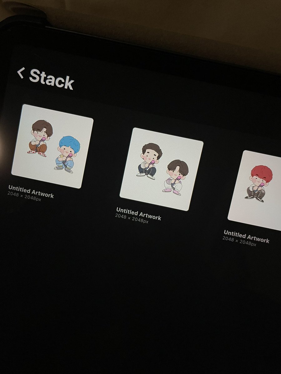 เปิดไปเจอพอดี เคยวาดอันนี้เอาไว้ แต่ยังไม่ครบคน กะว่าจะปล่อยกู๊ดอีกทีหลังน้องคัมแบค แต่ก็ไม่คัมซักที แล้วก็ไม่คิดว่าจะไม่มีโอกาสทำอีกแล้ว🥲