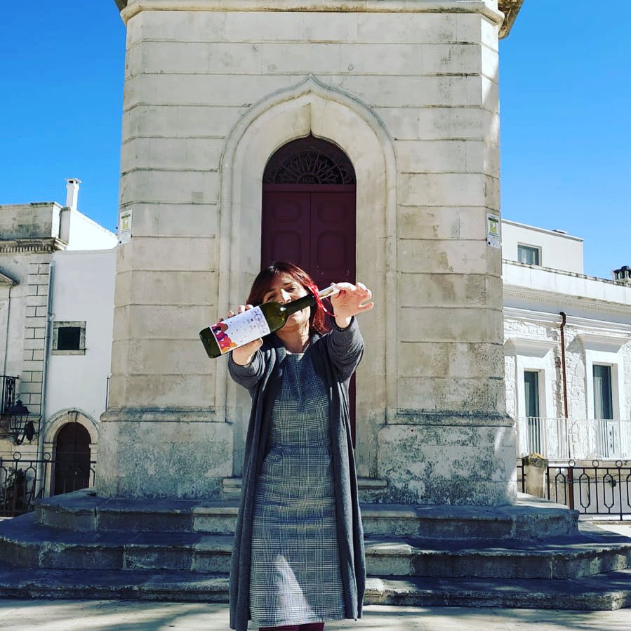 lcdcavatappi's tweet photo. Smettiamo di confinare la donna nel ruolo di vittima e parliamo di donne protagoniste del proprio futuro. #donnevinofuturo #coltiviamoilfuturo https://t.co/giyUq6gVzT
