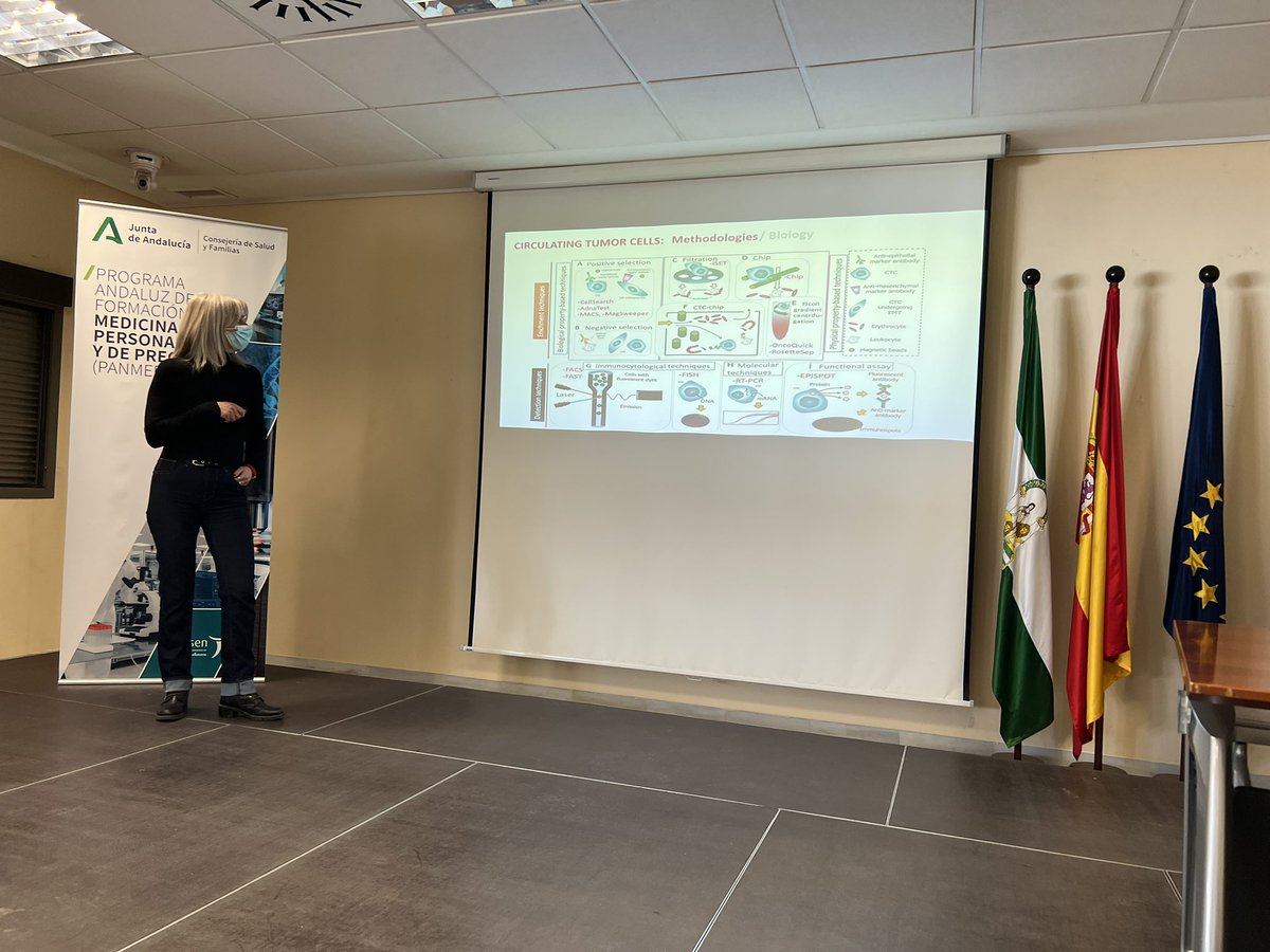 mromerogomez's tweet photo. @MJOSESERRANO19 nos presenta la biopsia líquida y todo su potencial: multimodal, versátil y adaptable.
Células tumorales circulantes (CTC), micropartículas y proteínas, junto al papel de las plaquetas (TEPs). #PAMEP @xdopazo @EnriquedeAlava @mjsanchezperez @IAVANTE_FPS 👏👏🧬👏👏 https://t.co/8L2J4O4uaI