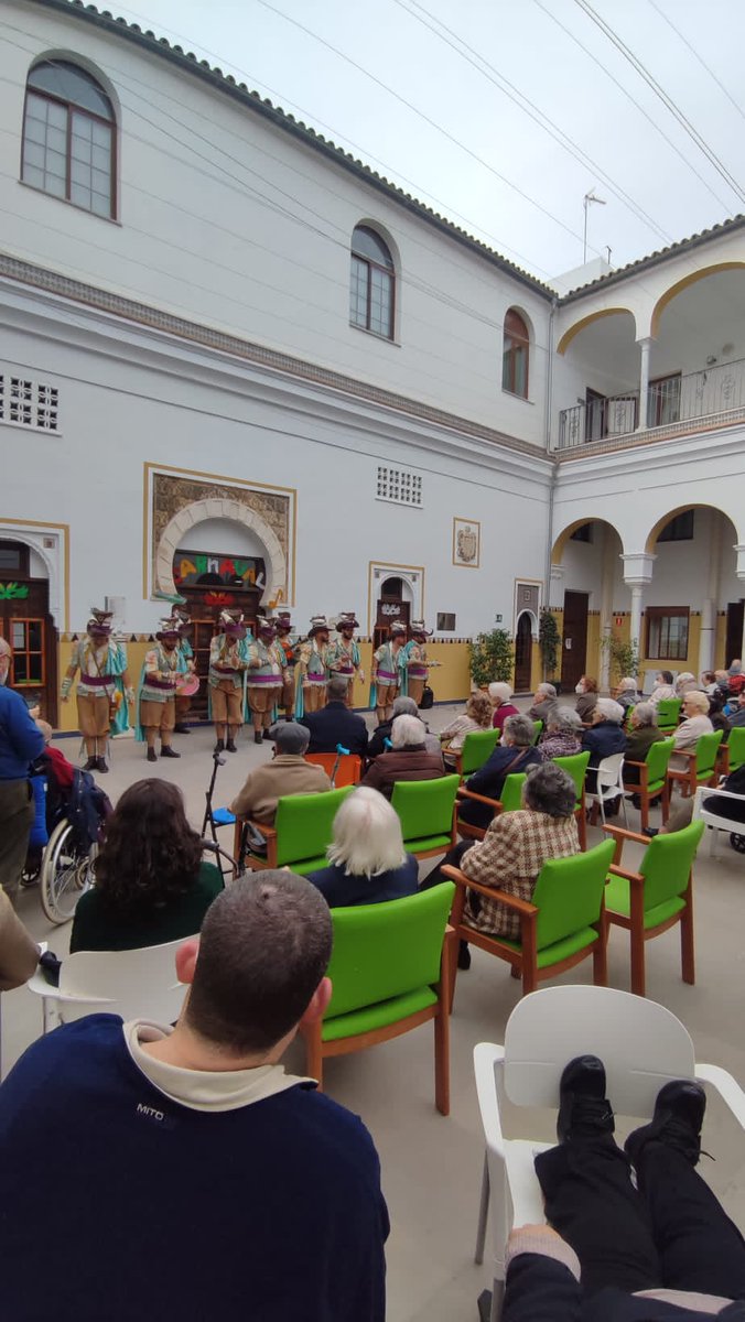 Qué ratito más bueno por dios!!

Mil gracias a Fundación Gerón por el trato y la organización 😍😍

GRACIAS por darnos tantas miradas y tantas sonrisas!