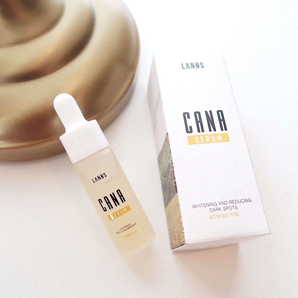 Gopgapreview's tweet photo. ลองใช้ตามรีวิวพี่อายตาจ้า เป็นเซรั่มที่ใช้แล้วผิวใสมาก Cana Serum ของแบรนด์ Lanos เริ่มใช้ขวดที่ 2 แล้ว เน้นเรื่องลดรอยสิว รอยดำ รอยแดง บล็อคการสร้างเม็ดสีเมลานิน เนื้อเซรั่มซึมง่ายมาก กลิ่นสมุนไพรอ่อนๆ ชอบอ่ะ ความรู้สึกหลังใช้คือผิวชุ่มชื้นขึ้น ผิวค่อยๆใสขึ้นด้วย
#canaserum https://t.co/BxqxzSV0EL
