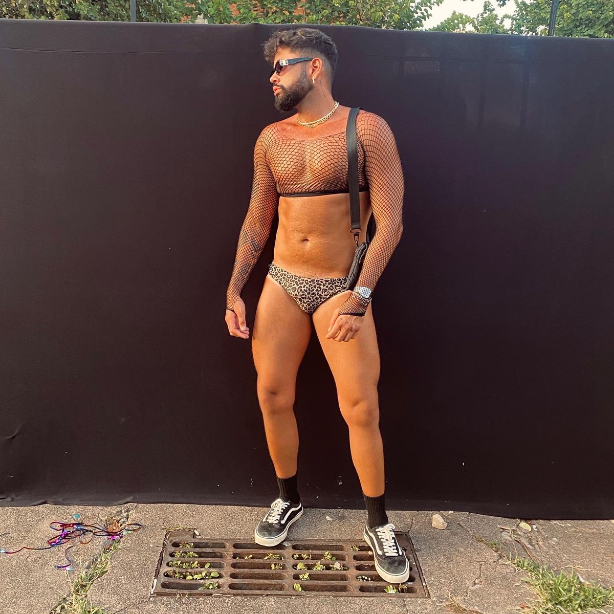 albertoandradee's tweet photo. Ja pode ter tbt do carnaval? 🥵 #festatreta #mamrio https://t.co/2WO72TnwmL