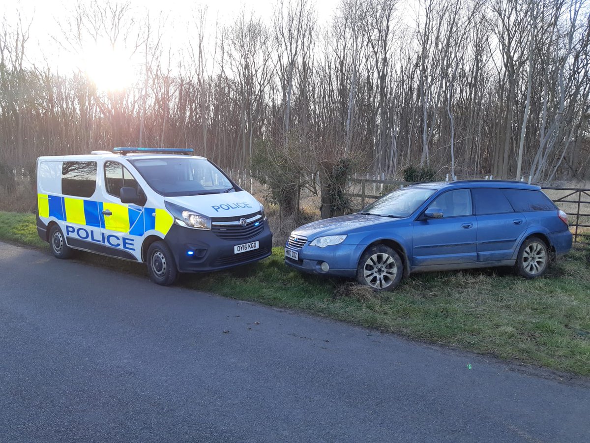 bedspolicerural's tweet photo. This used to be a hare coursers car, but now it's ours. We wont put up with hare coursing within our county, if you see any signs of hare coursing call us and we will do our best to catch them, prosecute them and take their toys away! https://t.co/8aJrCDONHY