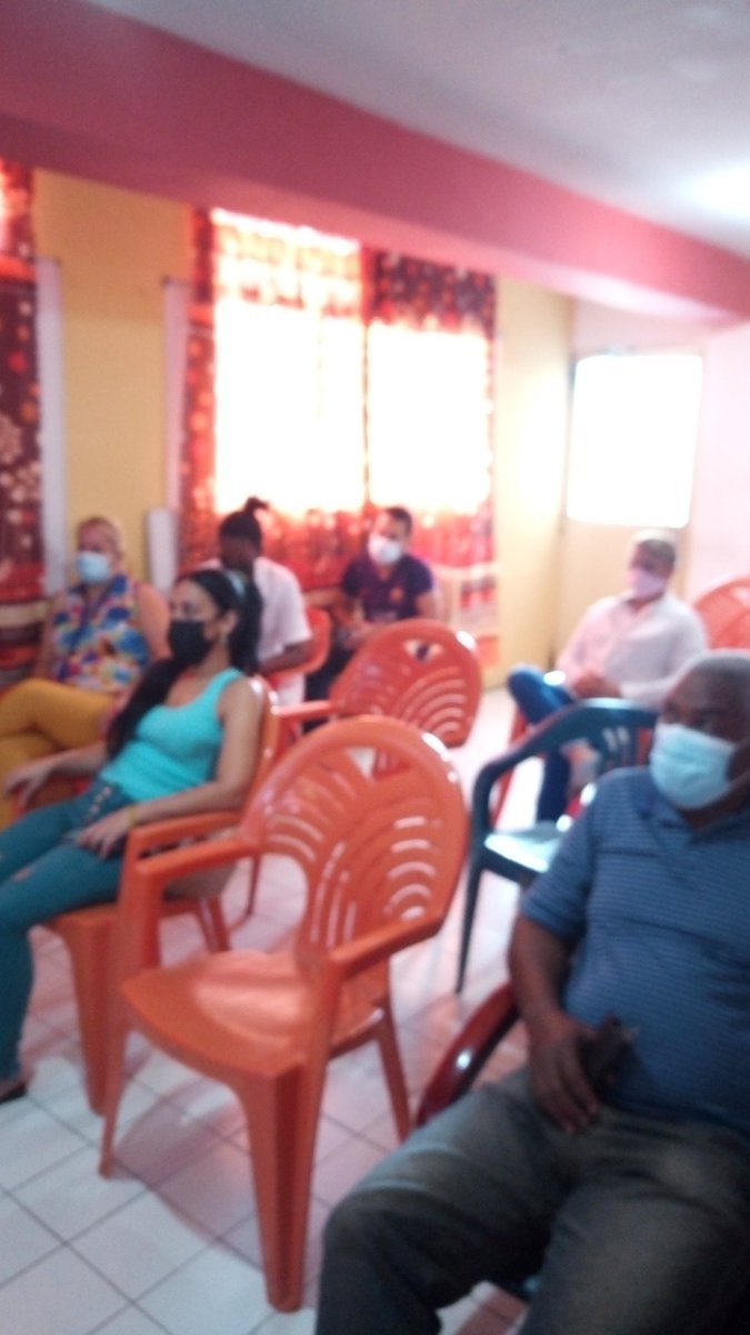 ArmandoRiveraP7's tweet photo. Se efectúa matutino especial en la Coordinación de la Misión Médica Cubana en Guárico para honrar la memoria del eterno presidente Hugo Rafael Chávez Frías.
@CubacooperaveG 
@CubCooperaVeGua 
@cubacooperave
@DocenciaGuarico https://t.co/4UHCA0843u