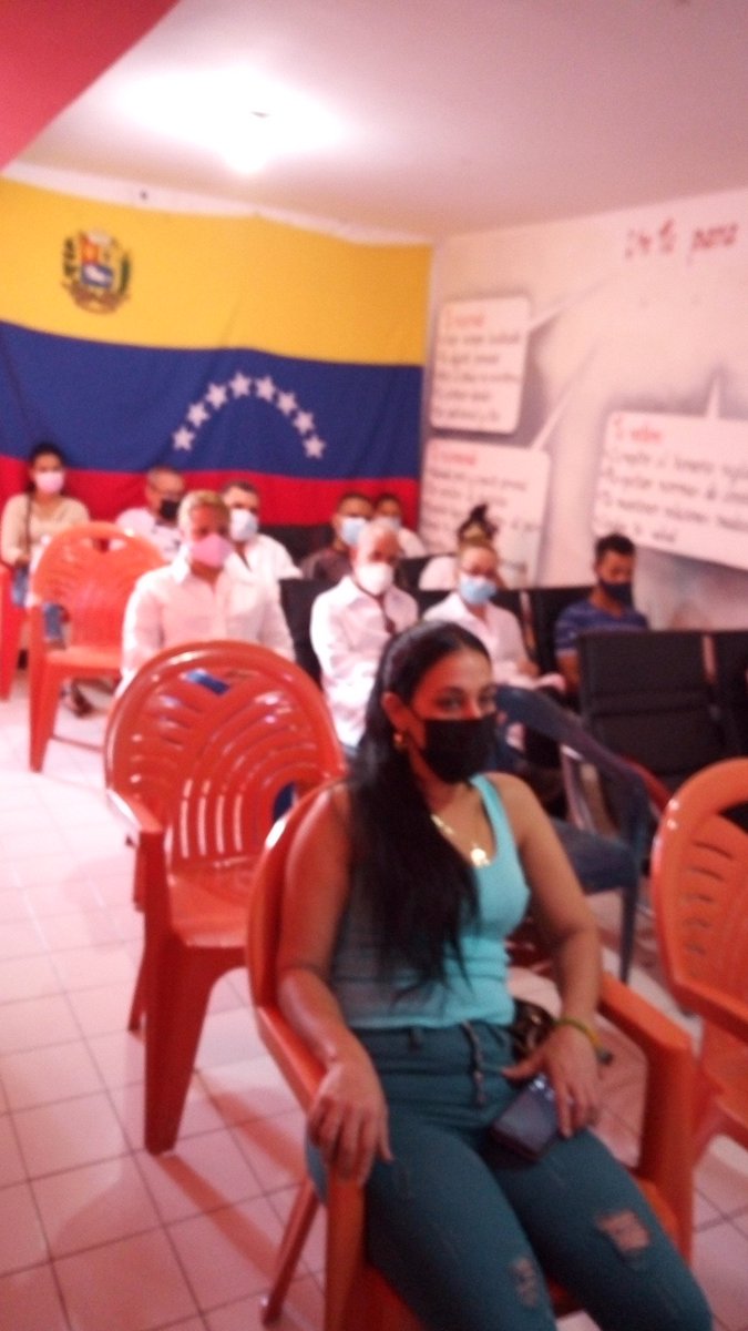 ArmandoRiveraP7's tweet photo. Se efectúa matutino especial en la Coordinación de la Misión Médica Cubana en Guárico para honrar la memoria del eterno presidente Hugo Rafael Chávez Frías.
@CubacooperaveG 
@CubCooperaVeGua 
@cubacooperave
@DocenciaGuarico https://t.co/4UHCA0843u