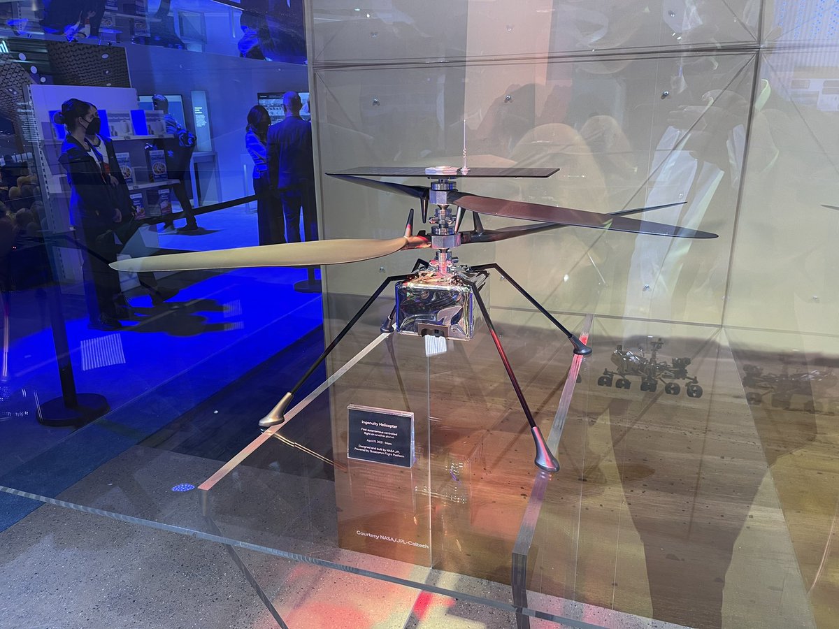 andrewagner's tweet photo. Robots on the rise at #MWC22 (2/2) https://t.co/xLjG16bnEj
