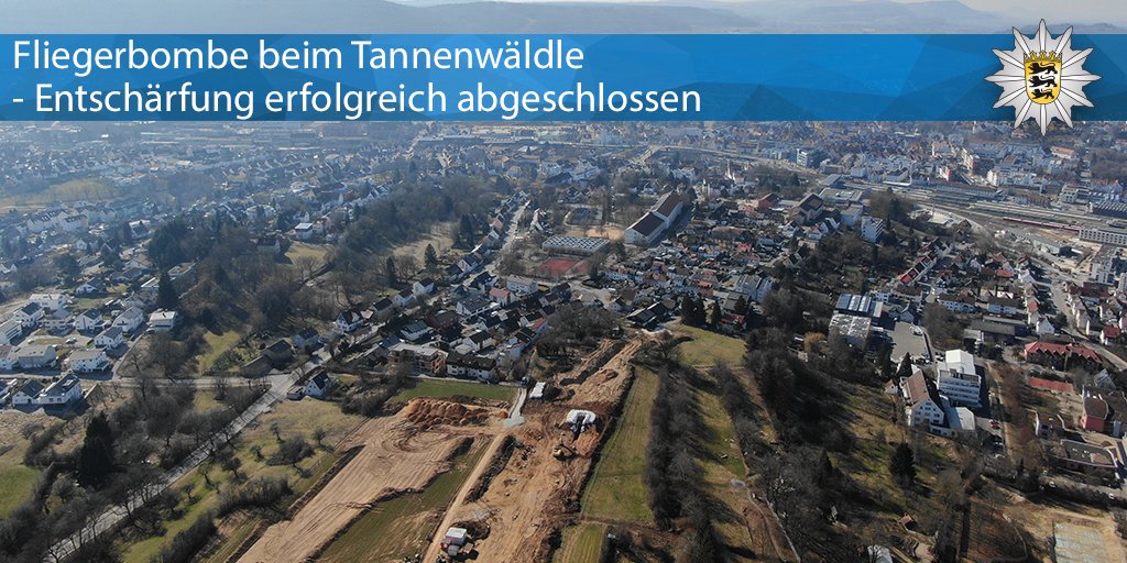 PolizeiAalen's tweet photo. #FliegerbombebeimTannenwäldle –Entschärfung #erfolgreich abgeschlossen
#Entwarnung: Der #KMBD konnte die #Fliegerbombe erfolgreich entschärfen.
Alle Maßnahmen werden aufgehoben. Info👉🏻https://t.co/C6sTGVoCcd https://t.co/1RFEOVpywt