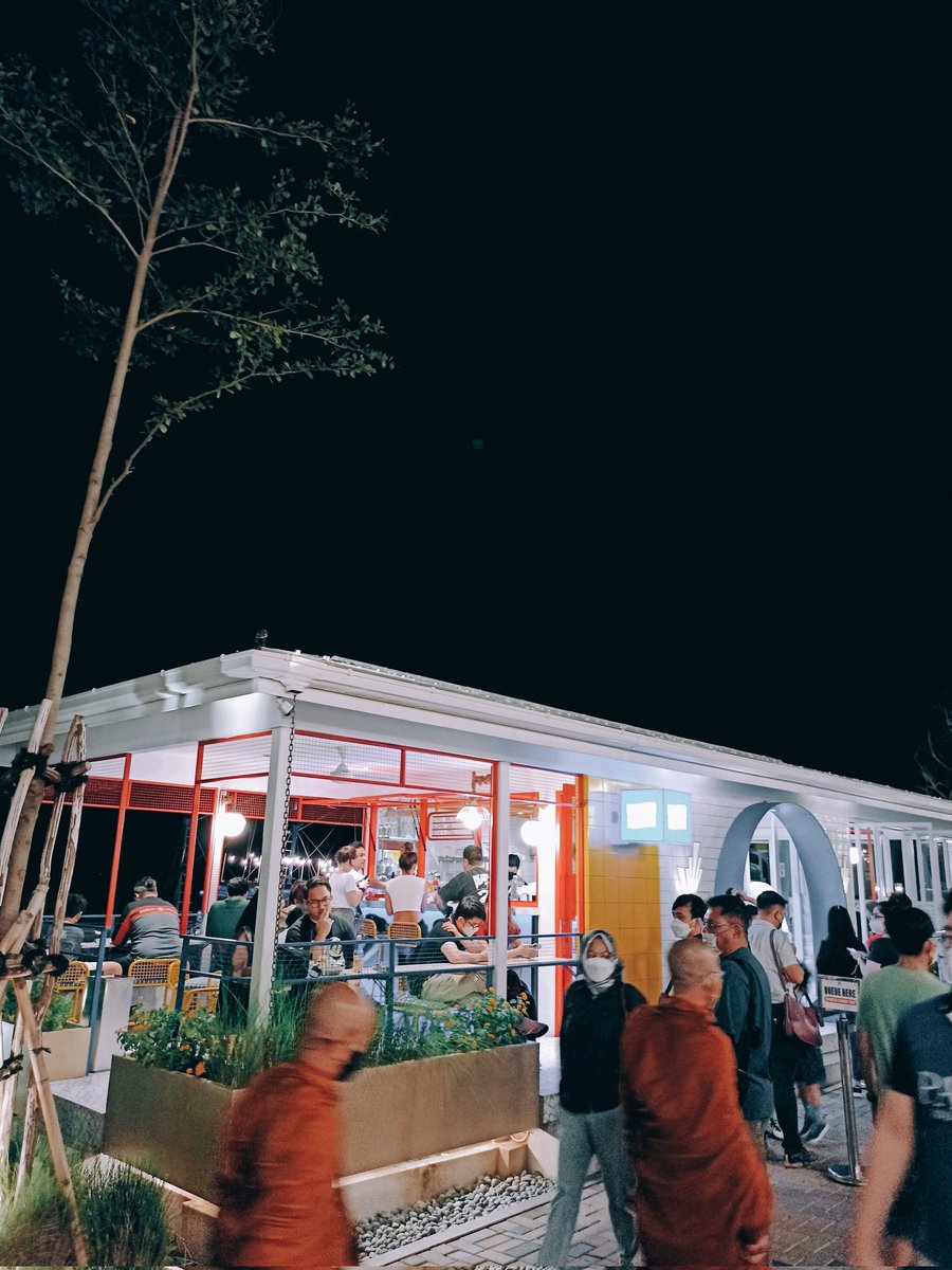 nicowijaya's tweet photo. #streethunting di Pantjoran PIK 2.
#streetphotography https://t.co/cogWcYibWZ