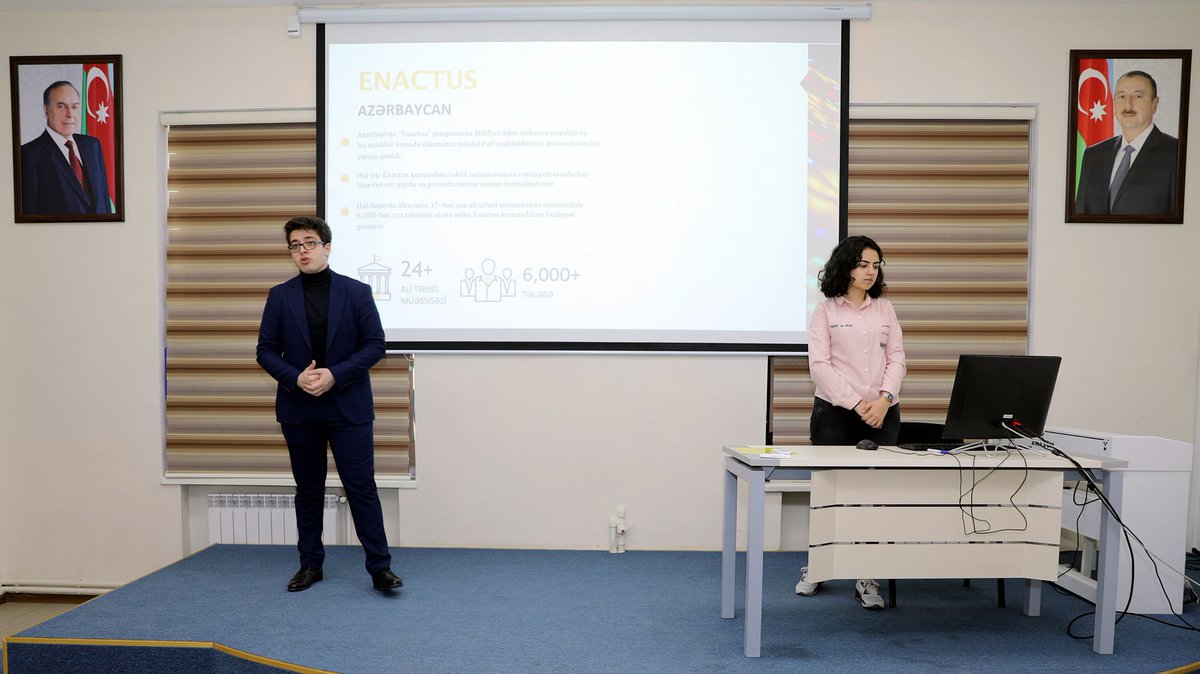 GomrukAkademiya's tweet photo. Gömrük Akademiyasında "Enactus" proqramı haqqında infosessiya keçirilib.

Ətraflı:
https://t.co/tno55pP4Q8 https://t.co/ayeh0akHvU