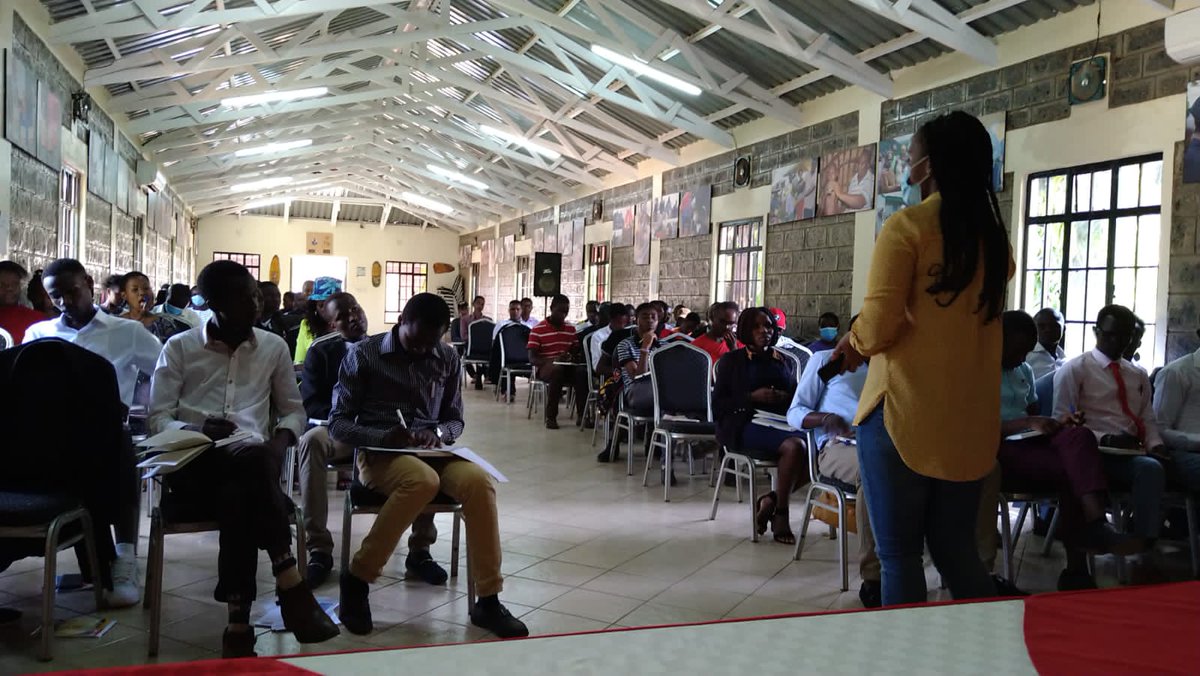 CheveningAlumniKE tweet media
