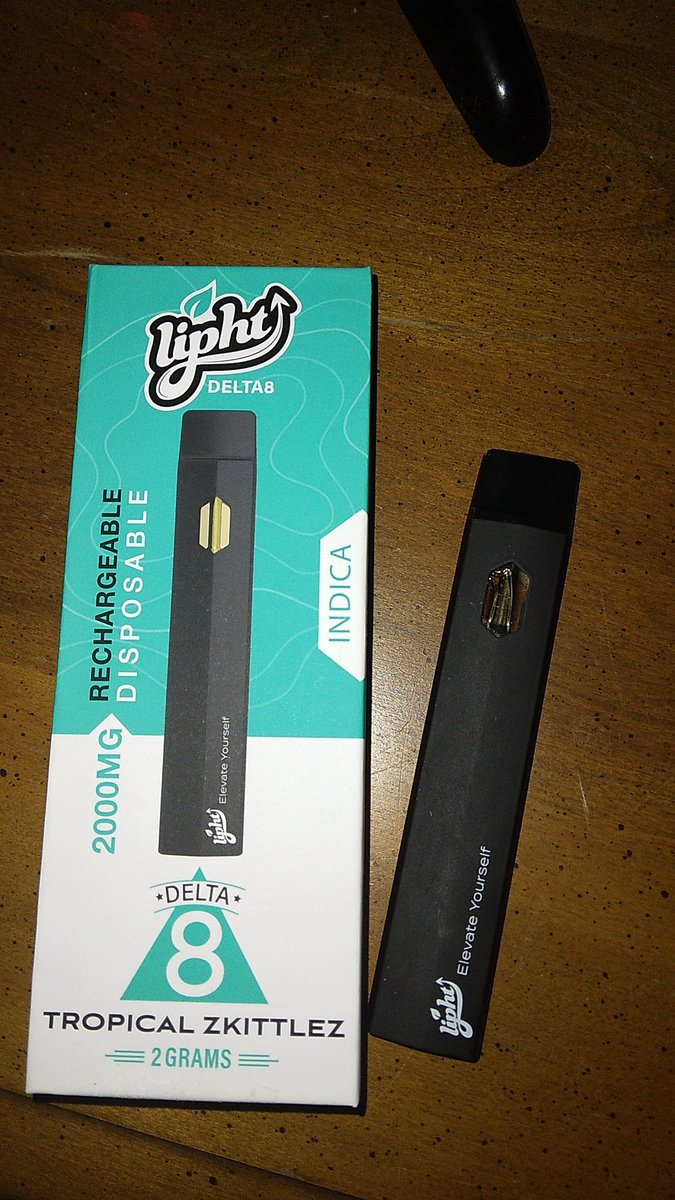 DOCMCPUFFINS420's tweet photo. Forgot to post my most recent ∆8 experience!!!! Tropical Zkittlez. indica. This one is super fruity. Strong pineapple taste. The high is mellow with intense munchies. #lipht #2gram #distillate #mmemberville #StonerFam #delta8 #CannabisCommunity #terpenes https://t.co/q3L97PqNbr
