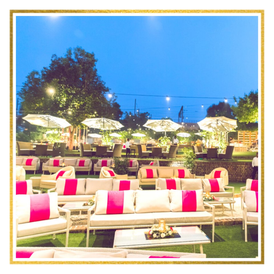 myeventdeal's tweet photo. "WHITES &amp; PINK Theme at Zorba Entertainment Private Limited

ID- 23184 / COCKTAIL PACKAGE

Download @myeventdeals app

#indianwedding #wedding #myeventdeals #sangeetceremony #sangeet #sangeetdecor #cocktail #weddingdecor #decoration #eventplanner #upwedding #tajhotel #trending " https://t.co/RwL9plmvC1