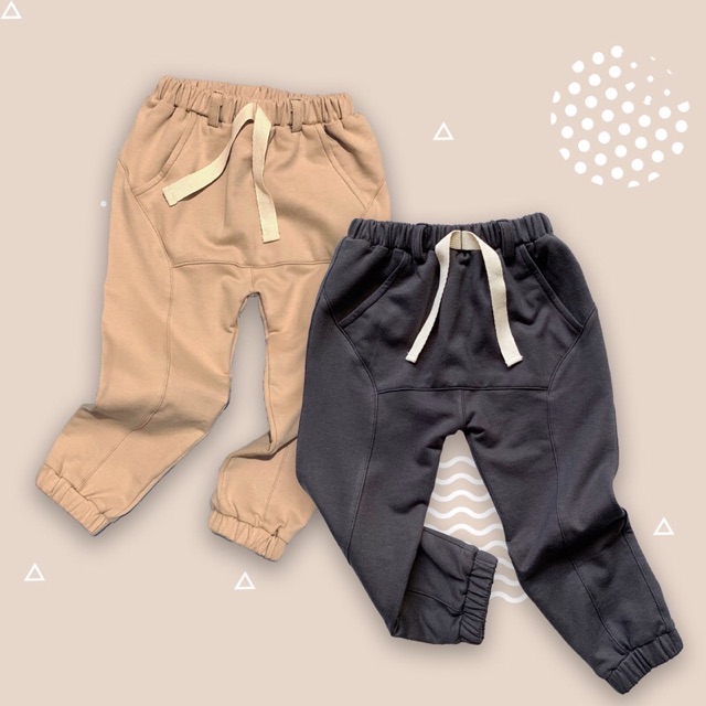 Ottoman Joggers dengan harga Rp90.000 - Rp100.000. Dapatkan di Shopee sekarang! shp.ee/vs57ucf