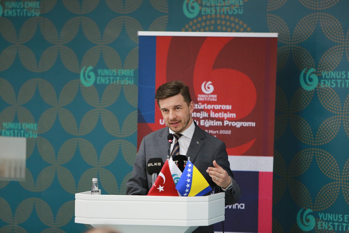 Bosna Hersek Ankara Büyükelçisi Sn. <a href="/BosnaHersekBE/">Adis Alagić</a> "Bosna Hersek'te Sivil Toplumların Gücü" başlıklı konuşmasını gerçekleştirdi. #Bosnia #LoveBosnia #PublicDiplomacy